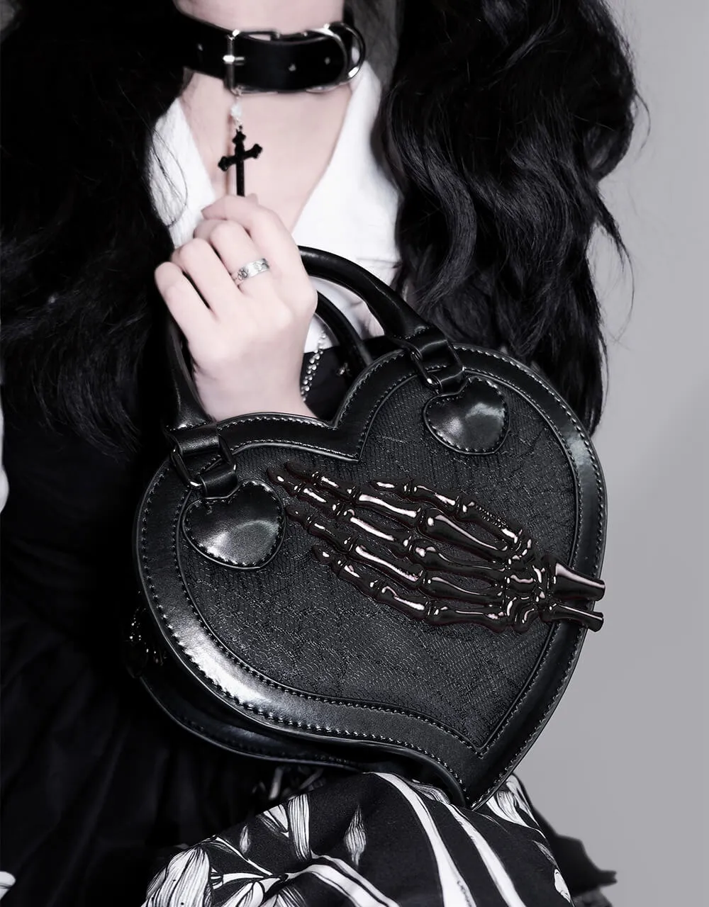 Detachable Skull Claw Heart Shaped Bag