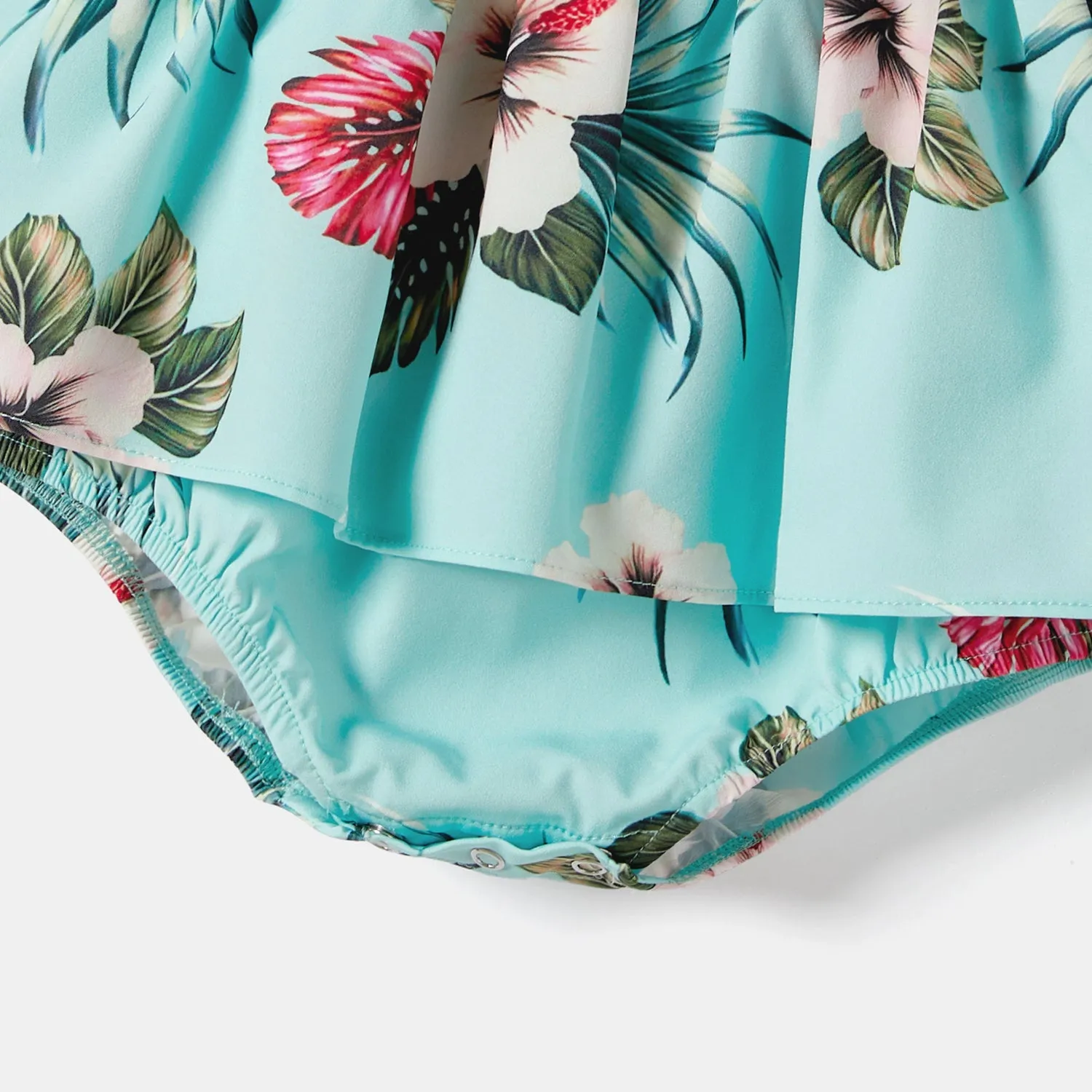 Family Matching Allover Floral Print Cami Dresses and Short-sleeve Shirts/Tops Sets