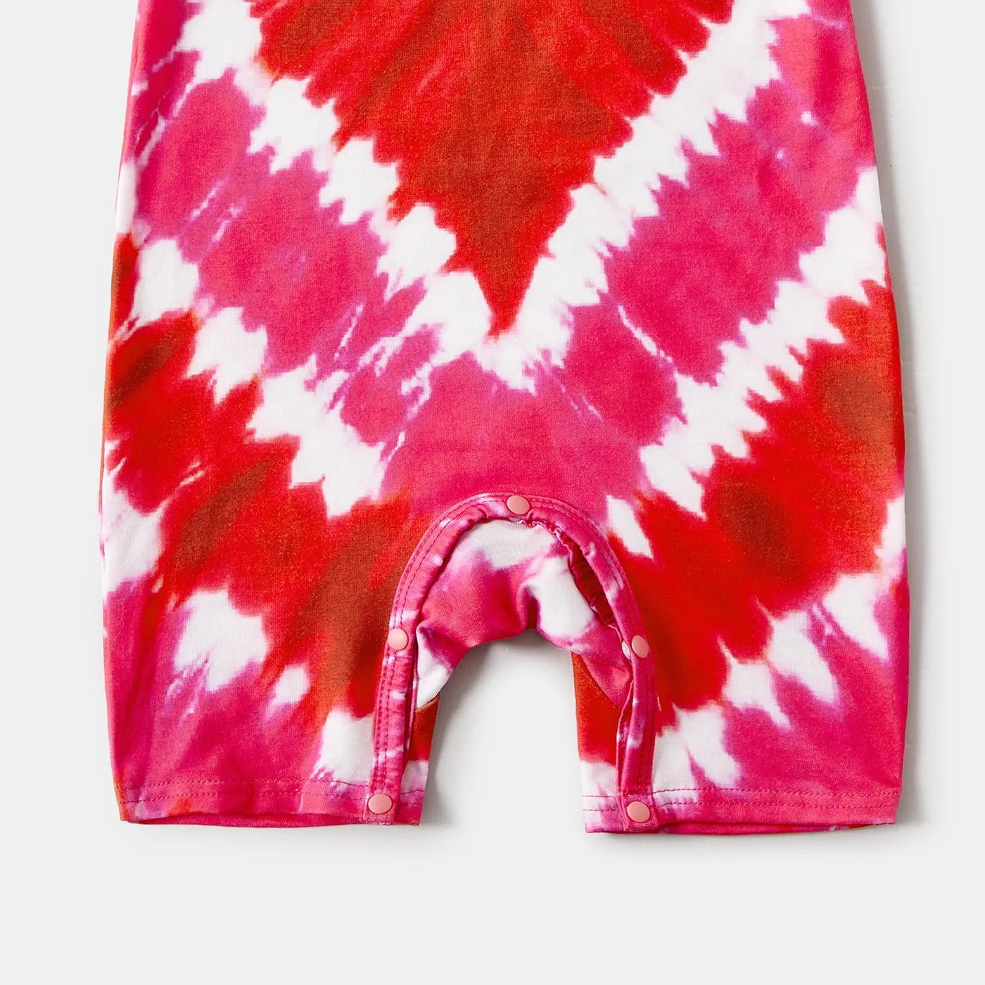 Family Matching Short-sleeve Tie Dye Heart Graphic T-shirts