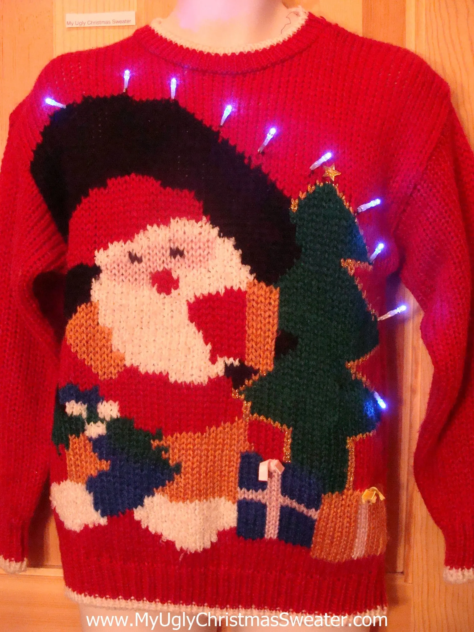 Light Up Ugly Xmas Sweater 80s Huge Santa Gifts