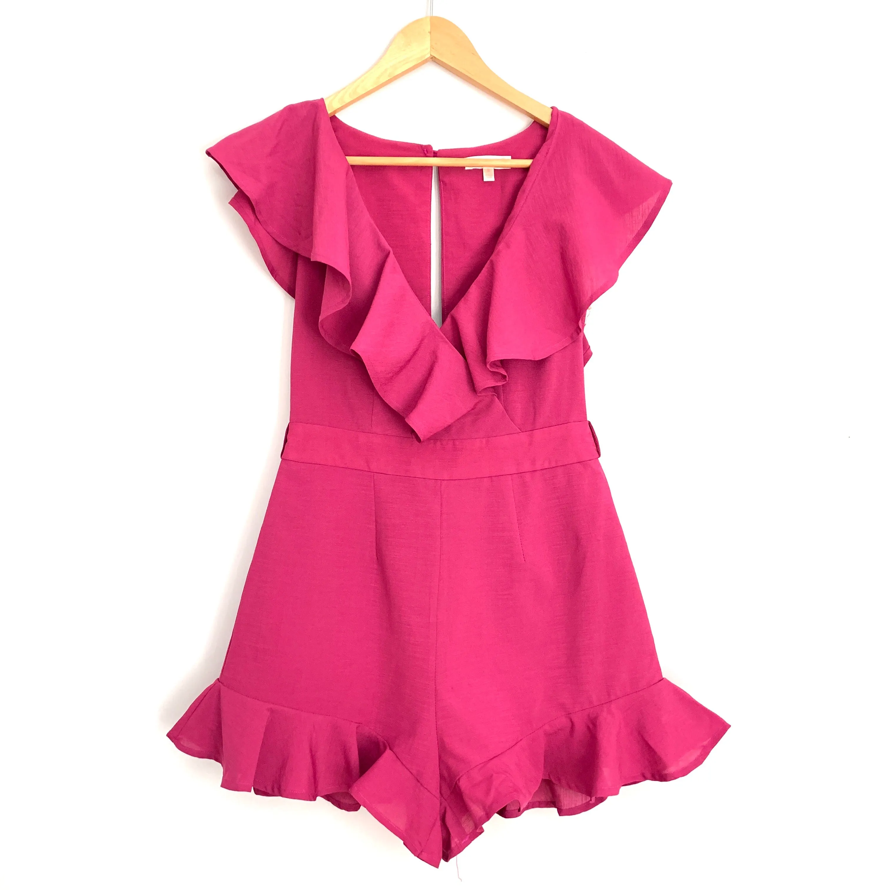 Luxxel Berry Belted Ruffle Romper with Key Hole Back NWT- Size S