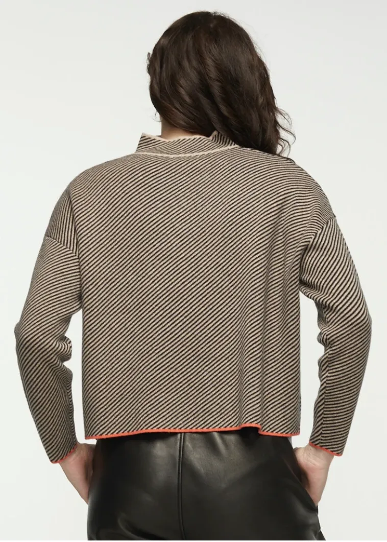 Zaket & Plover - Neru Collar Sweater - Oat